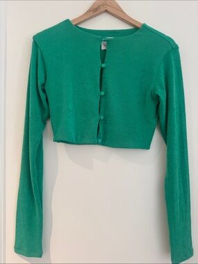 With Jean Emerald Green Cropped Button-Back Long Sleeve Top